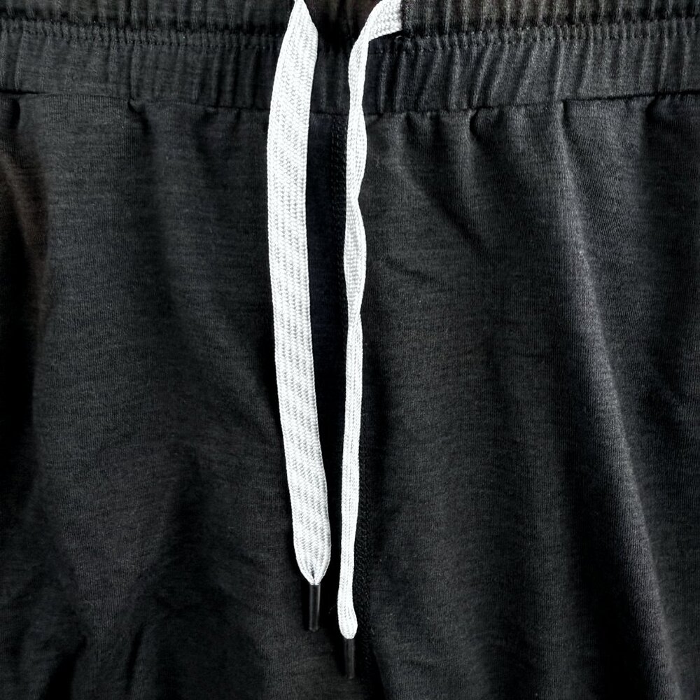 VUORI Lux Henley Jumpsuit Black Long Sleeve Drawstring M/L Athleisure Loungewear - Picture 4 of 11